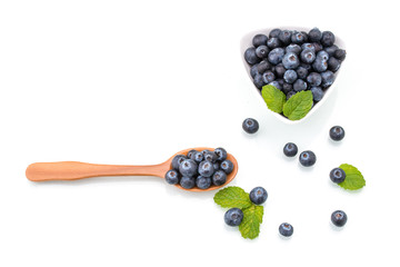 fresh blueberries with leaf, healthy, natural, Wood