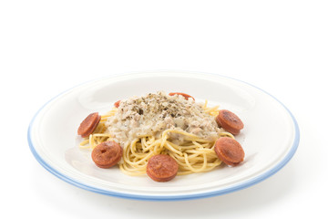 spaghetti cream sauce with sausage