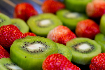 kiwi and strawberry fruit sticks
