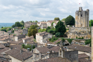 Obraz premium Le village de Saint-Émilion