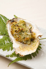 ハマグリのワイン蒸し