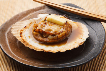 帆立貝のバター焼き
