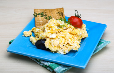 Scrambled eggs with tomato