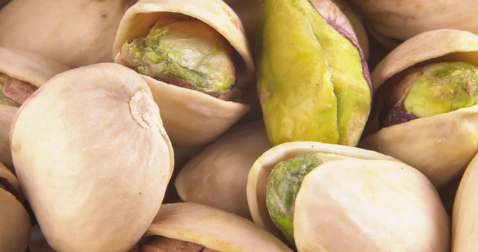 Pistachio Scattered Pistachio Nuts 
