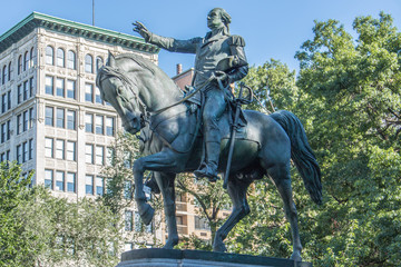 Naklejka premium bronze statue of George Washington Union Square Park Manhattan New York City