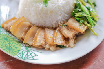 fried kale mixed crispy pork