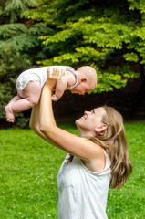Obraz premium mother with newborn child