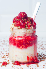 porridge with raspberries