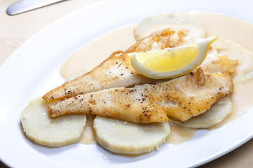 fried halibut with sweet potatoes and lemon sauce