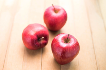 Red apples