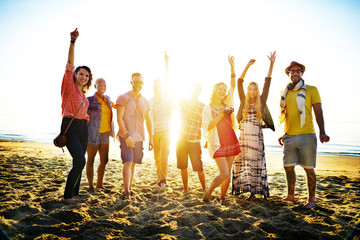 Obraz premium Teenagers Friends Beach Party Happiness Concept
