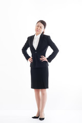 Obraz premium 怪訝な顔をしている女性,全身