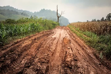 Rolgordijnen Off-road track in country © khlongwangchao