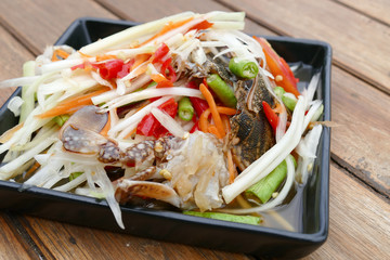 papaya salad with crab