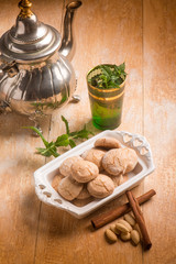 cinnamon and almonds cookie