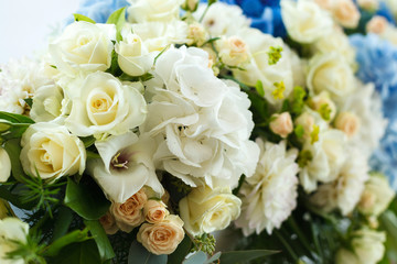 flowers at the wedding