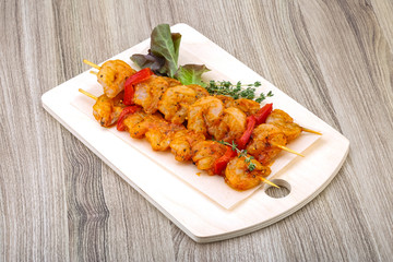 Raw prawn skewer