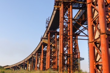 Naklejka premium bridge building