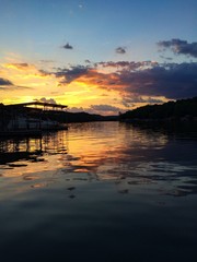 Obraz premium Lake of the Ozarks Sunset