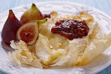 Baked Camembert with Figs