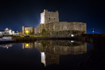 Carrickfergus Castle by night, Northern Ireland - 87916577