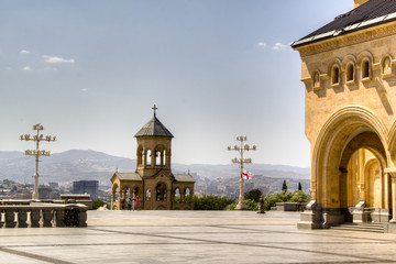 Obraz premium Chapel by the Cathedral of Tbilisi, Georgia 