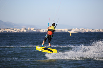 kitesurf