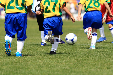 サッカー　フットボール © makieni