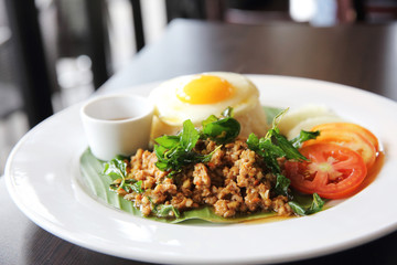  Fried Stir Basil with Minced pork