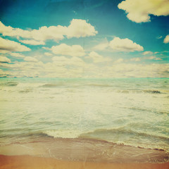 Fototapety  błękitne morze fala i niebo chmury tło z teksturą eff