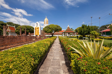 Fototapeta na wymiar Wat Phar Sri Rattana Mahathat. Temple, Phitsanulok in Thailand..