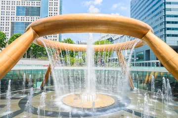 Fototapeten Fountain of wealth at singapore © siraphol