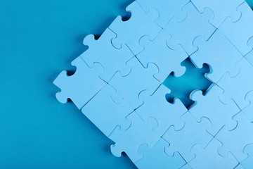 Obraz premium Missing puzzle piece, closeup