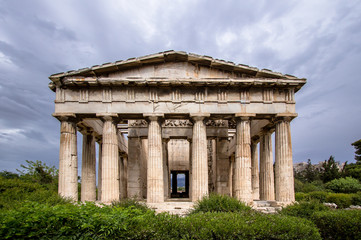 Fototapeta premium Temple of Hephaestus in Ancient Agora, Athens, Greece