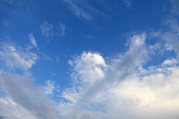 Fototapeta premium clouds in the blue sky