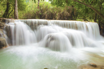 Obraz premium Tat Guangxi Waterfall, Luang Prabang.