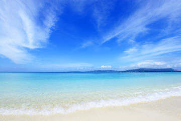 沖縄の美しいビーチ