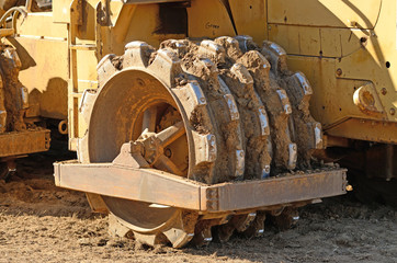 Steel Compactor
