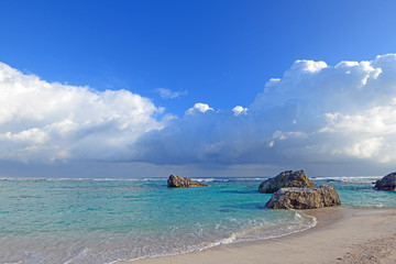 沖縄の美しいビーチ