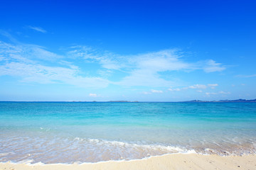 沖縄の美しいビーチ