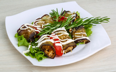 Aubergine roll