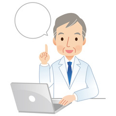 パソコンを操作する医者　説明
