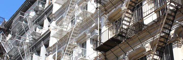 Obraz premium New York City / Fire escape