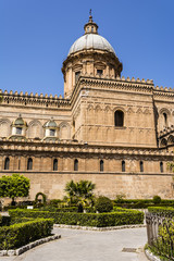 Fototapeta na wymiar Cathedral of Palermo in Sicily, Italy