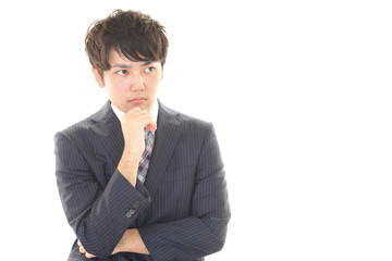 真剣な表情のビジネスマン