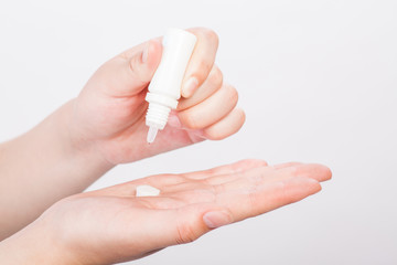 Cosmetic Care gesture