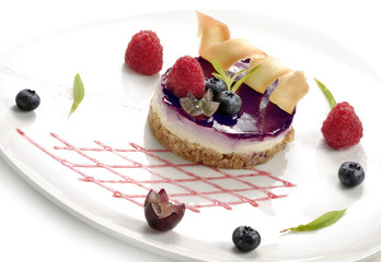 dessert, cheesecake with berries