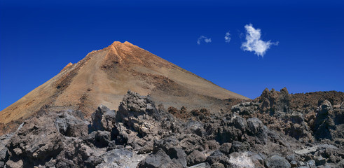 Wulkan Teide na Teneryfie - obrazy, fototapety, plakaty