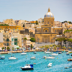 plan wiev on the bay near Valletta - obrazy, fototapety, plakaty