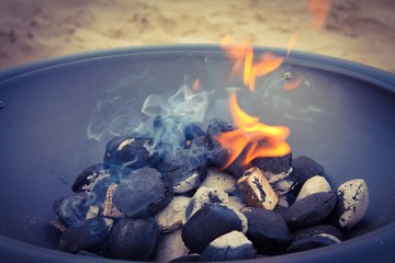 Coal burning firepit